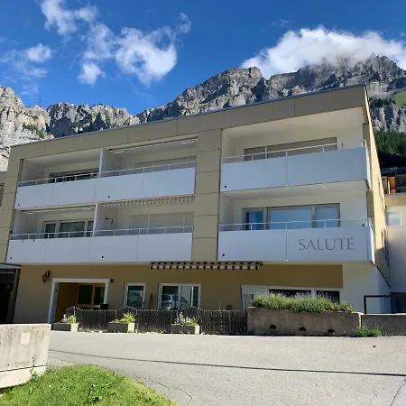 アパート Salute 206